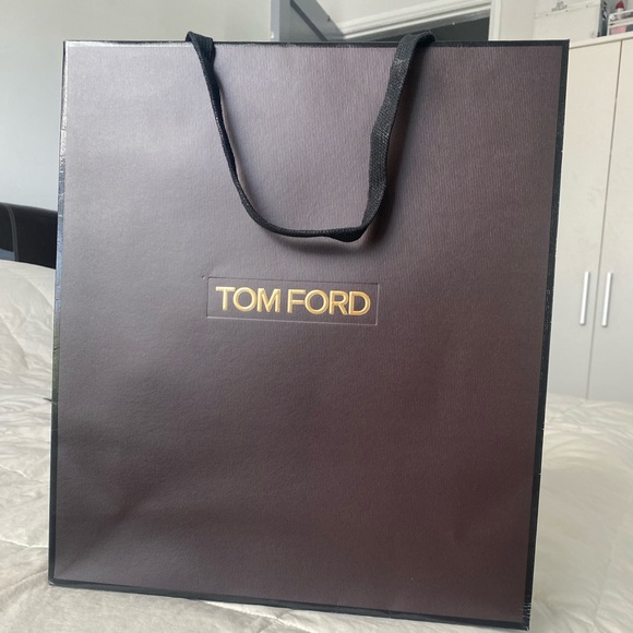 Tom Ford Medium Shopping Paper Bag - Picture 5 of 6